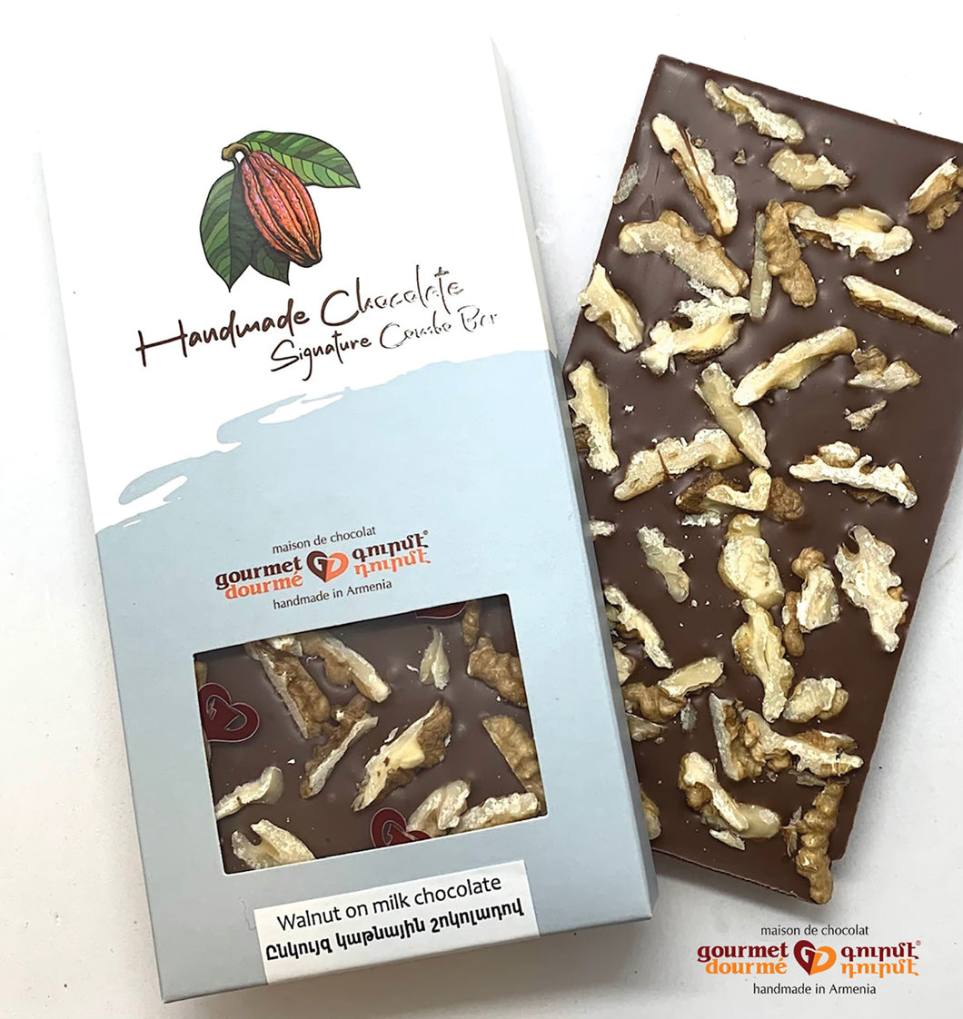 Kombino Walnuts - Milk Chocolate Bar